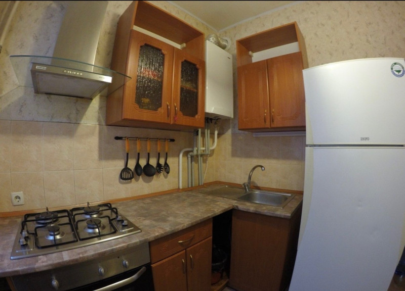 Фото Продам 2-х комнатную квартиру на кв.Луганском (район Щербакова)