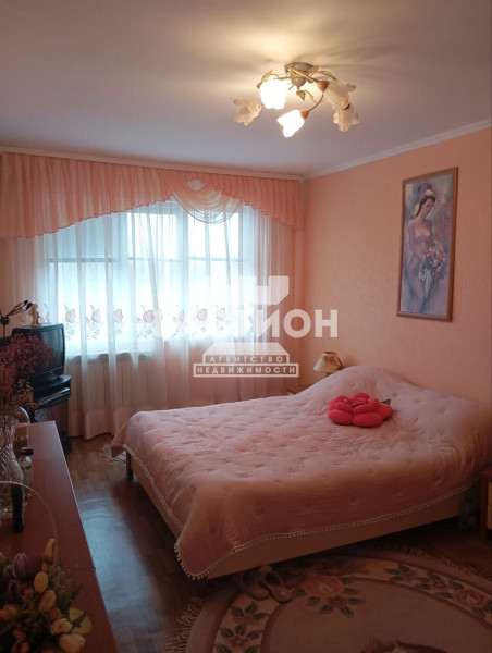 Фото 3-х комнатная квартира, городок Острая Могила, 149 ID:1929860