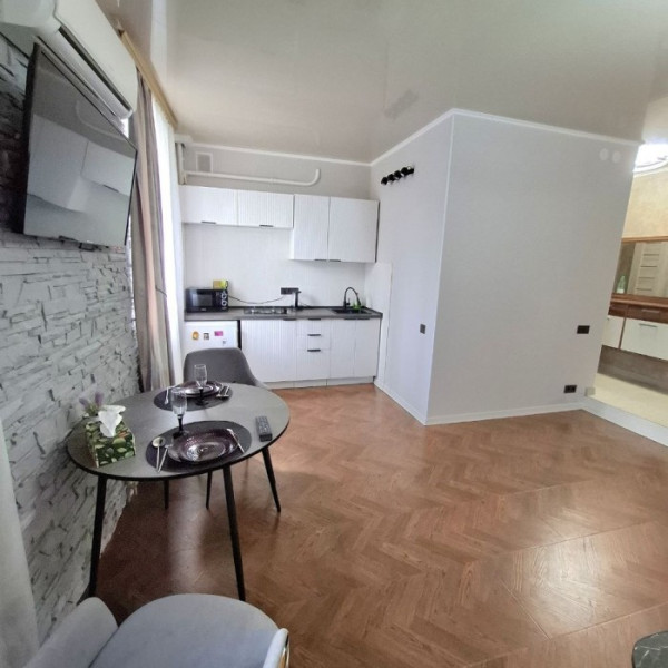 Фото Продам 1-к квартиру в центре, ул. Курчатова, г. Луганск.