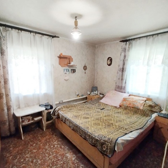 Фото Продам дом в центре Луганска ул. Лермонтова ( район Центральный рынок).