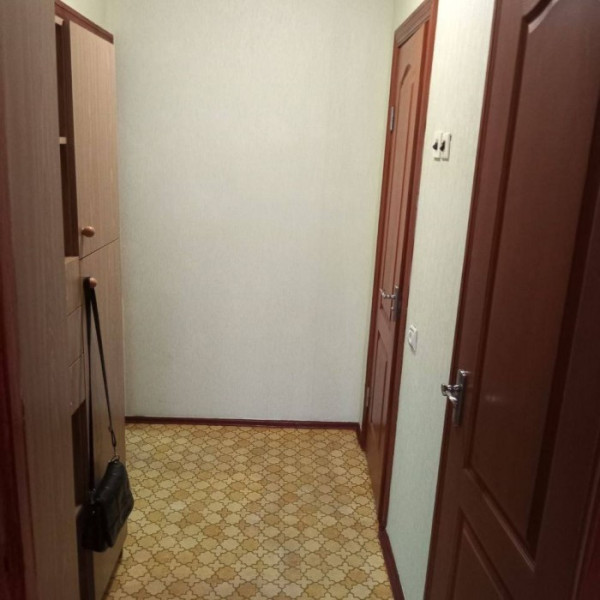 Фото Продам 2-комн квартиру в г.Луганск п. Юбилейный кв. Шахтерский