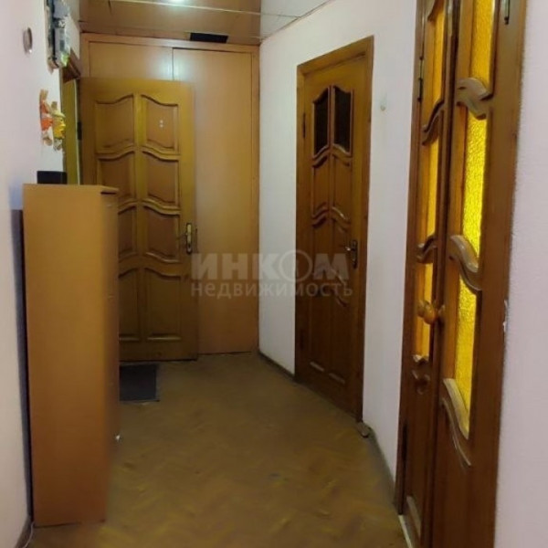 Фото Продам 3-х комн квартиру с АО в городе Луганск квартал Жукова