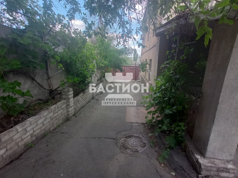 Фото Коммерческое помещение, улица Октябрьская, 43 ID:1918947