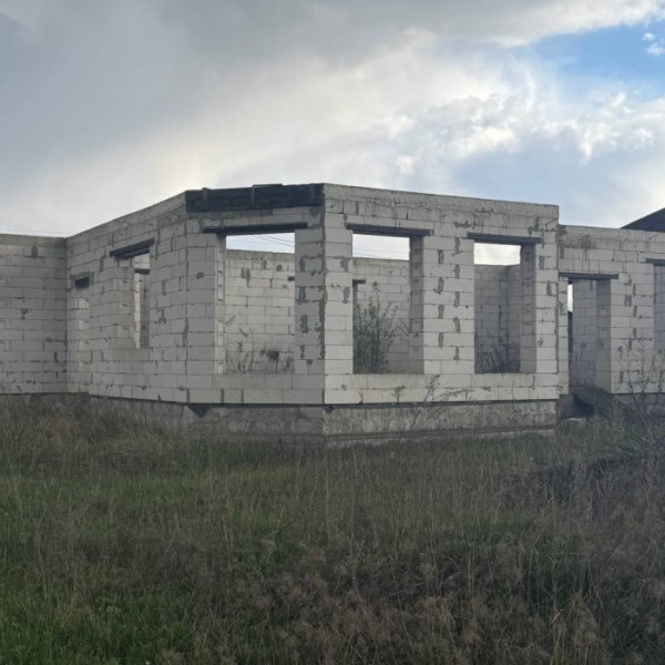 Участок 6 сот. Вольный