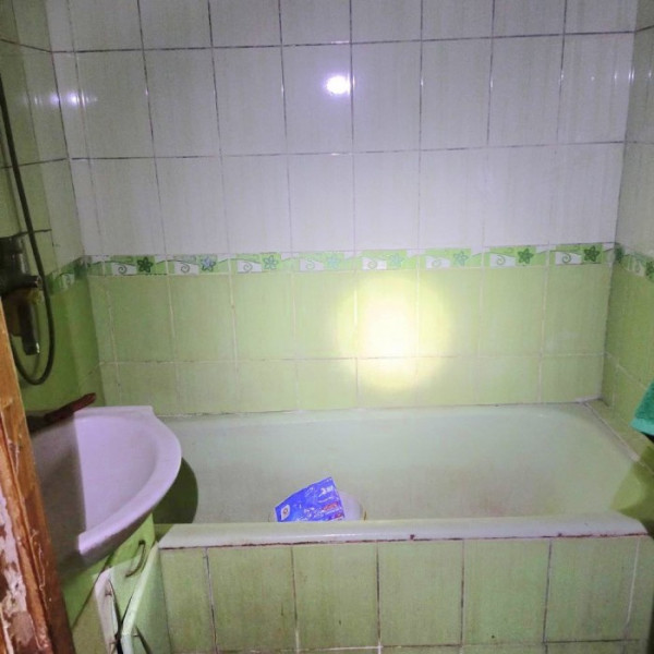 Фото Продам 2-комн квартиру по ул. Оборонная,1 г. Луганска