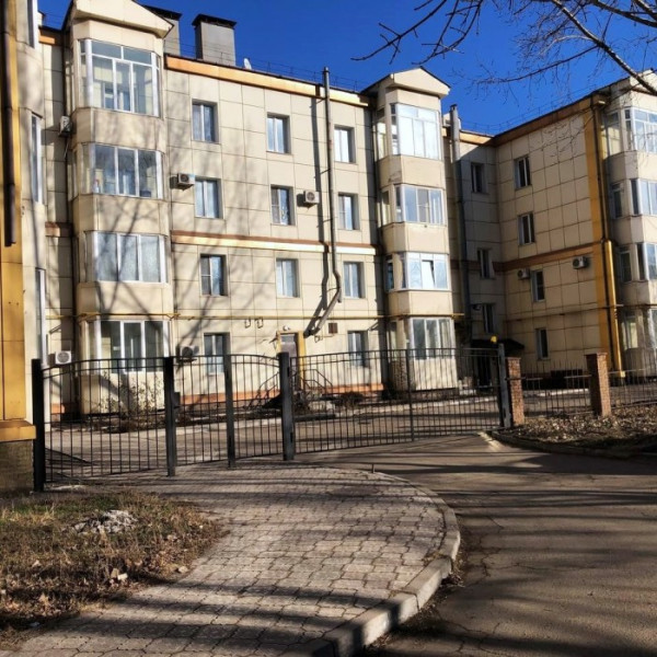 Фото № 5680 Продам 2х комн. квартиру в р-не пенсионного фонда