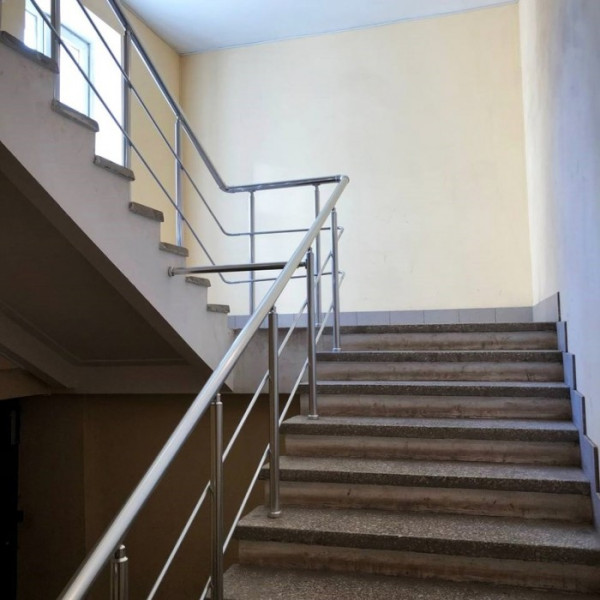 Фото № 5680 Продам 2х комн. квартиру в р-не пенсионного фонда