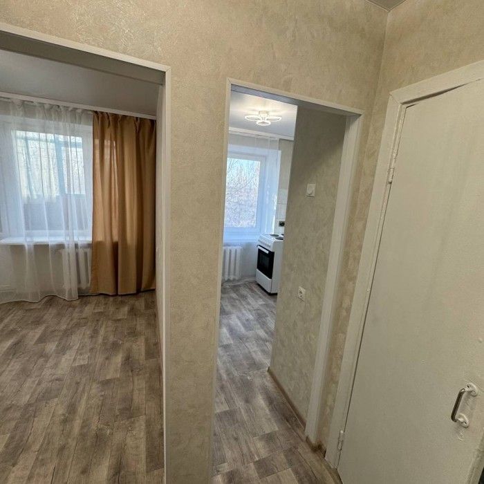Фото Продам 1 комнатную квартиру кв. Восточный, 19.