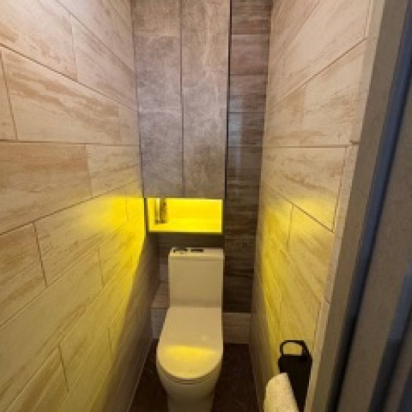 Фото Продам 2к квартиру на кв.Сазонова, 2/5эт, 56м2