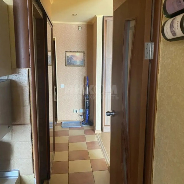 Фото Продам 1комн квартиру в г Луганск кв 50-Лет Обороны Луганска