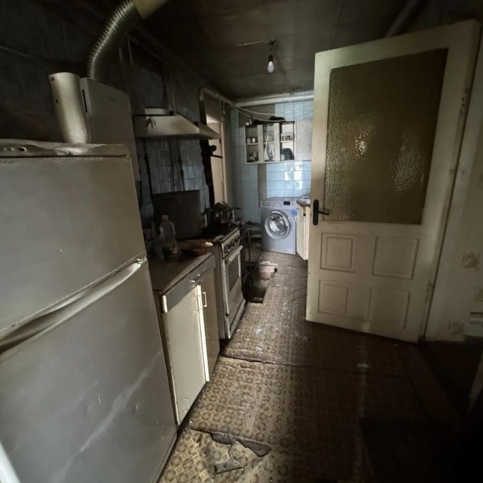 Фото Продам часть дома и отдельно стоящий флигель в г. Луганск, ул. Огородная (р- н 33 школы).
