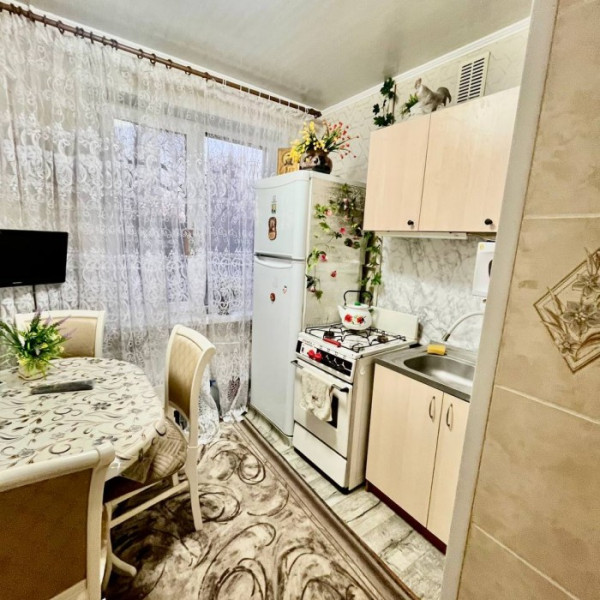 Продам 3-х комнатную квартиру на Волкова 3/5