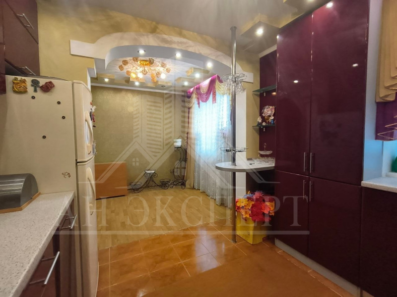 Фото Квартира г. Стаханов (ул. Шоссейная, 24А)