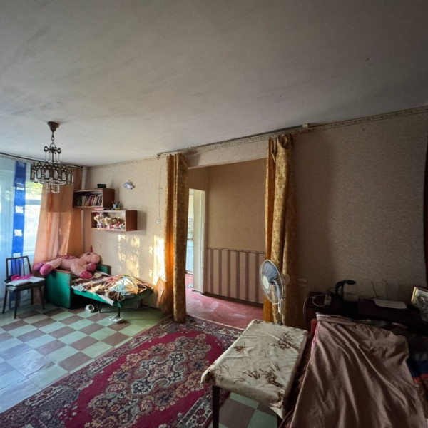 Продам 3к кв. Солнечный 7 + Гараж