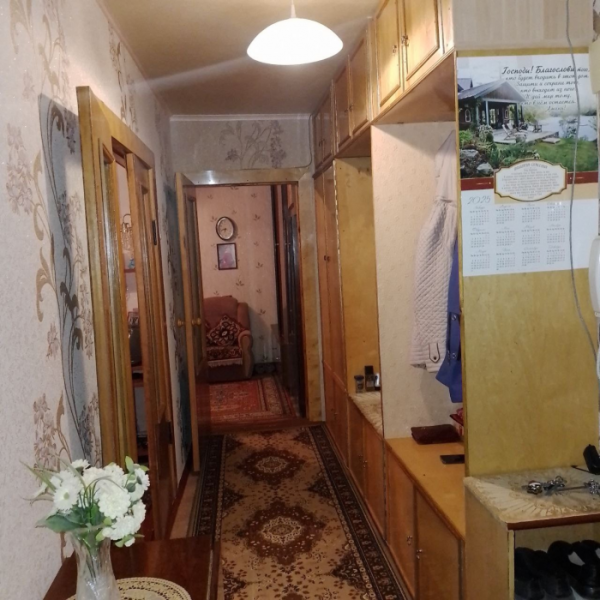 Продам 2к на А. Линева