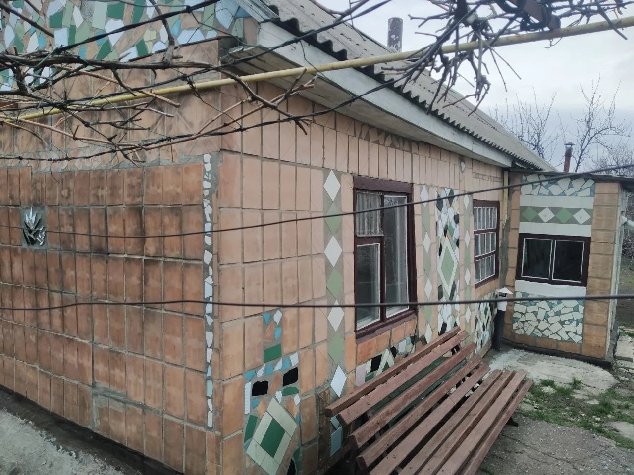 Фото Дом г. Стаханов (ул. Виноградная)