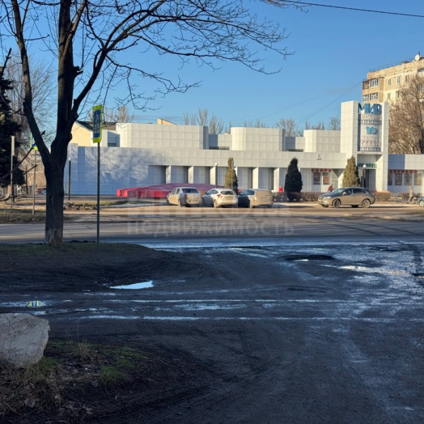 Продам Магазин 54м2 Напротив Кинотеатра МИР