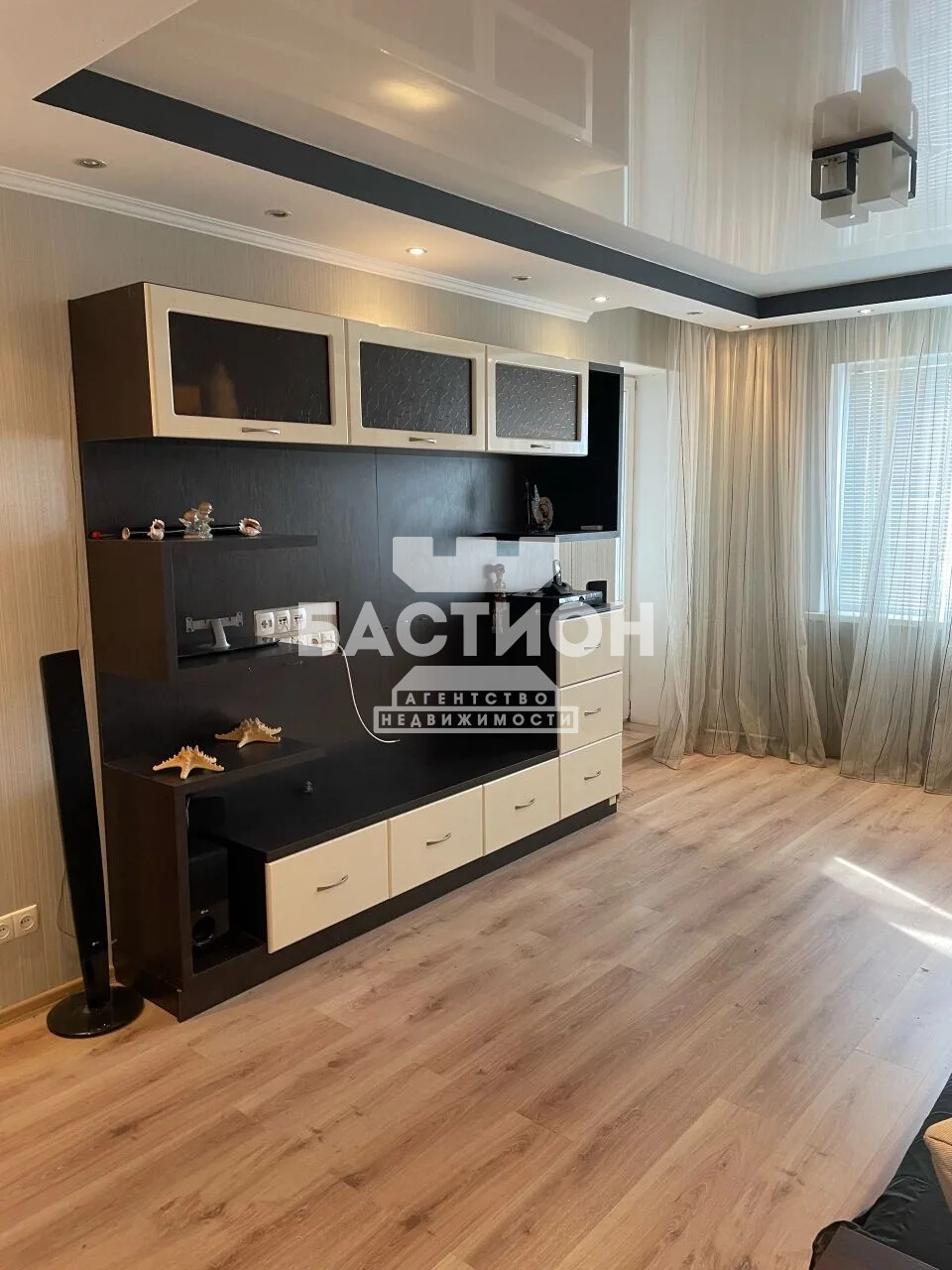 3-х комнатная квартира, квартал Ватутина 27 А ID:2142360