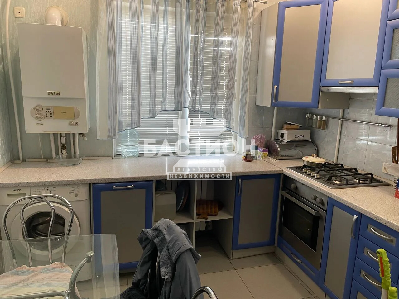 Фото 3-х комнатная квартира, квартал Ватутина 27 А ID:2142360