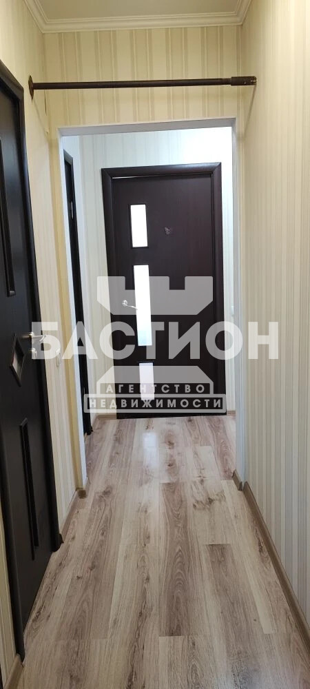 Фото 3-х комнатная квартира, квартал Ватутина 27 А ID:2142360