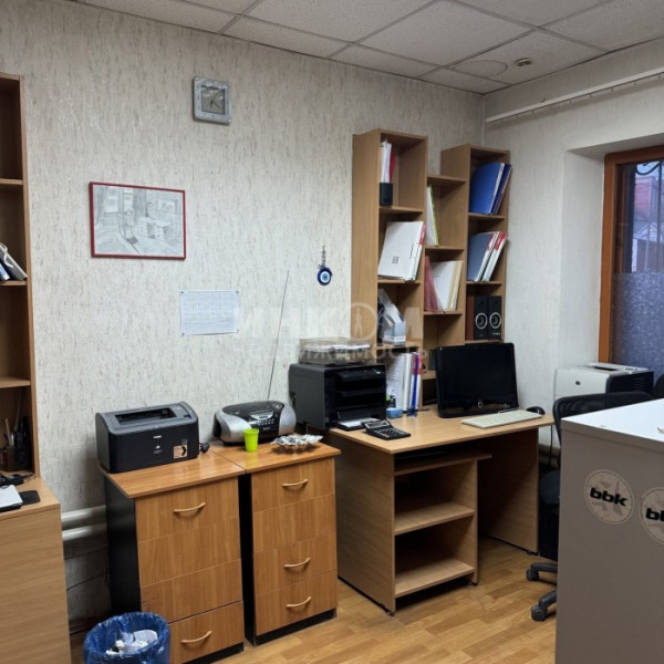Фото Продам дома с участками по ул. Ленина (можно под бизнес)