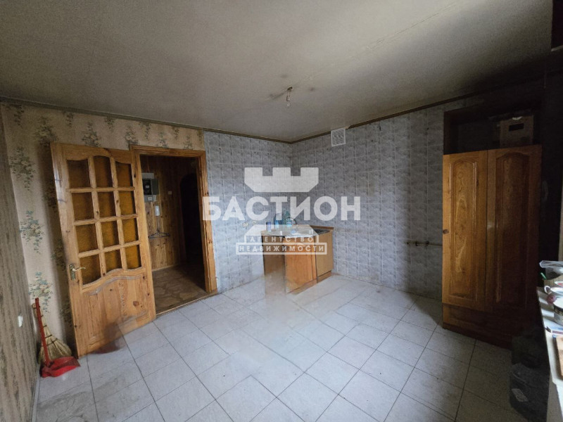 Фото 3-х комнатная квартира, улица 50-летия образования СССР, 22, ID:1918044