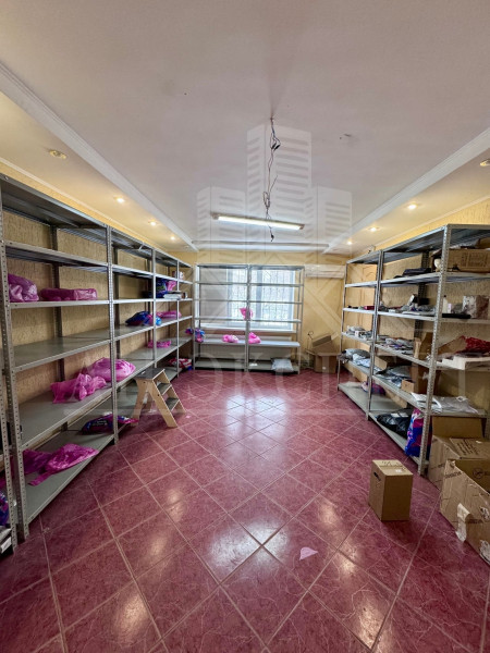 Фото СДАМ В АРЕНДУ КОММЕРЧЕСКОЕ ПОМЕЩЕНИЕ (г. Стаханов, 50 лет Октября)