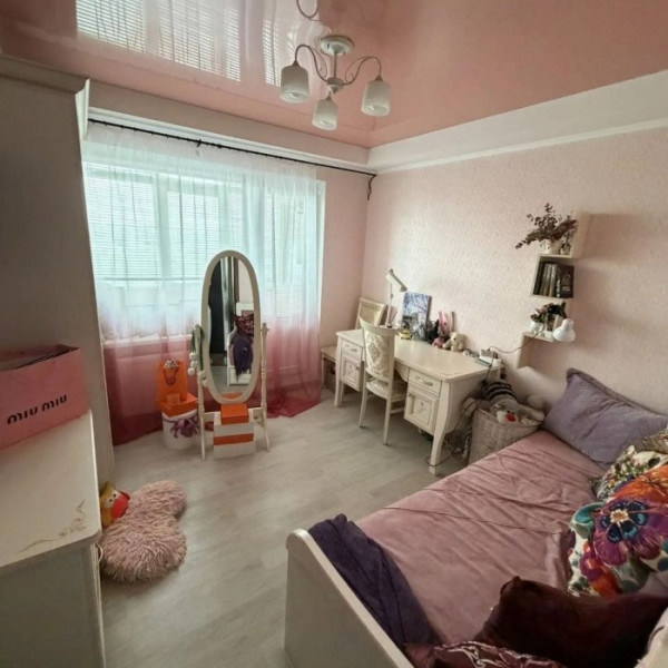 Фото Продаётся 3 х комнатная квартира, кв. Норинского