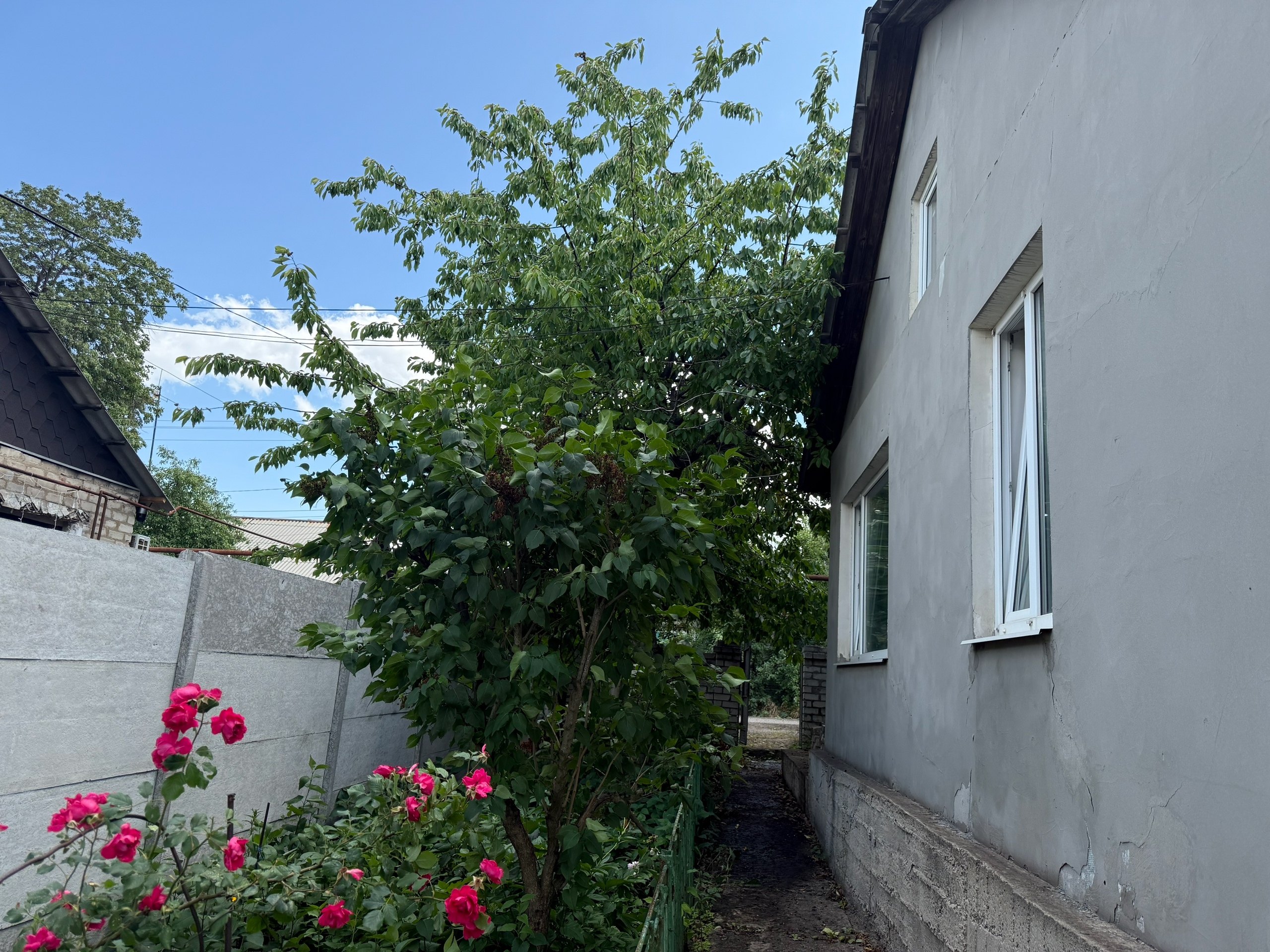 Фото Дом г. Стаханов (ул. Крайняя) – ПРОДАН!