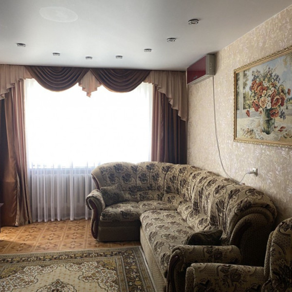 Фото Продам 3-х комн квартиру в городе Луганск квартал Южный