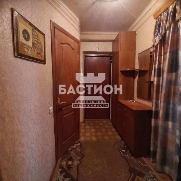 Фото 3-х комнатная квартира, ул. Липовенко 8, ID: 2034601