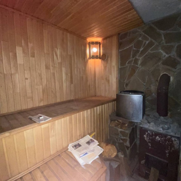 Фото Продам 2-х этажный кирпичный дом, район Владимирского Собора