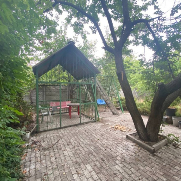 Фото Продам 2-х этажный кирпичный дом, район Владимирского Собора