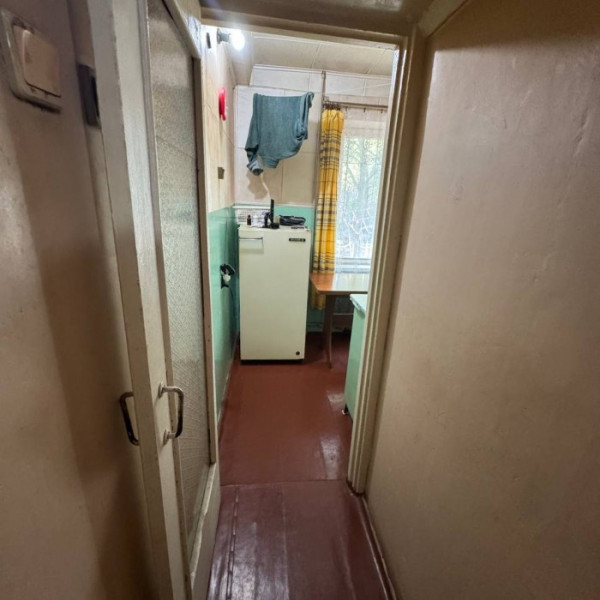 Фото Продам 3-х комнатную квартиру кв. Комарова