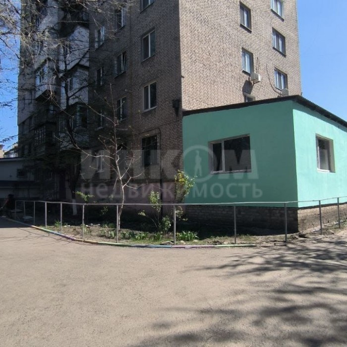 Продам помещение 150 м2 в городе Луганск квартал Дружба