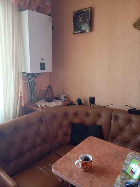Фото Продаётся 2-комнатная квартира в городе Брянка, микрорайон 4, дом 36.