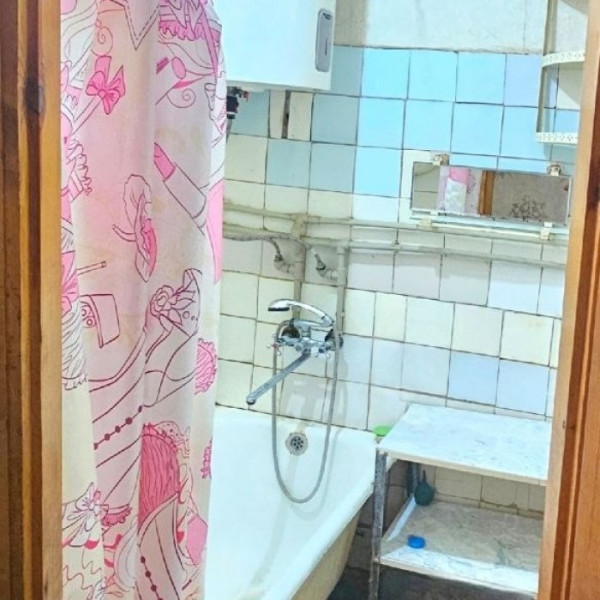 Фото Продам 2-комн квартиру на кв. Гагарина (район Марики) г. Луганск
