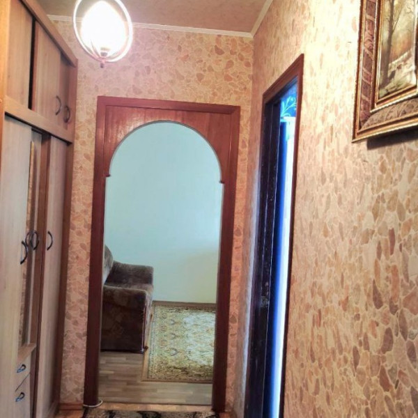 Фото Продам 2-ком квартиру г. Луганск, кв. Волкова 3/9 эт (р-н с/м Спар, Каштан)