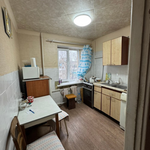 Продам 2-комн квартиру в г.Луганск кв. Шевченко