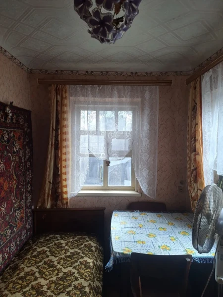 Фото Продаётся 4-комнатный дом в городе Стаханов, ул. Ньютона.