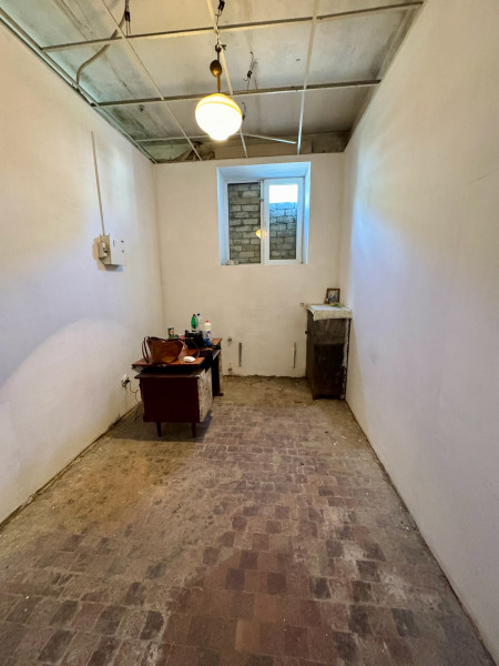 Фото ПРОДАМ КОММЕРЧЕСКОЕ ПОМЕЩЕНИЕ (г. Золотое, Солнечный квартал, д. 2)