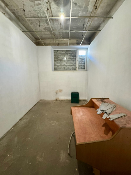 Фото ПРОДАМ КОММЕРЧЕСКОЕ ПОМЕЩЕНИЕ (г. Золотое, Солнечный квартал, д. 2)