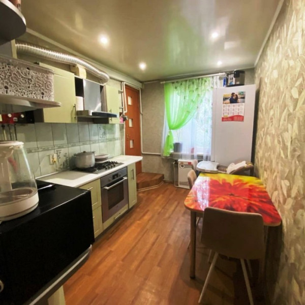 Фото № 6786 Продам 3х комн. квартиру на Васильевке