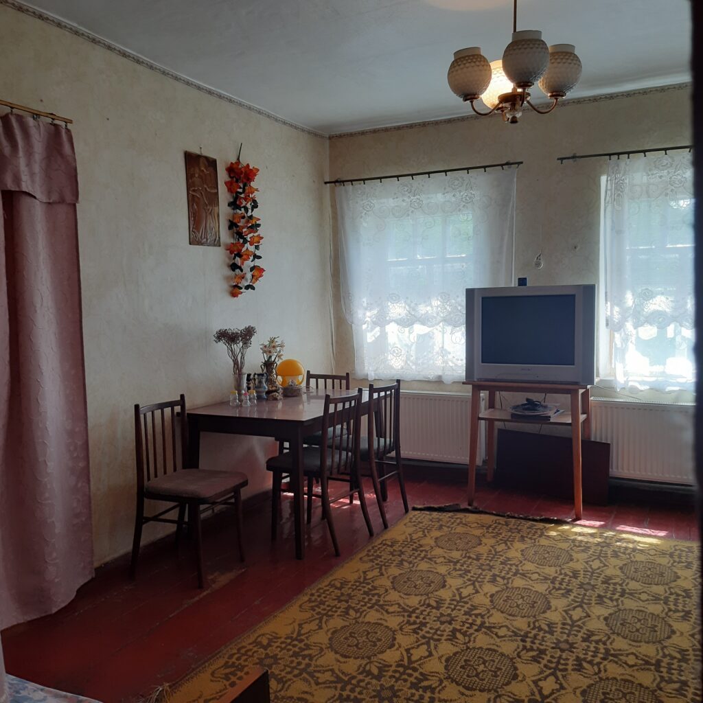 Фото №853 Продаётся ДОМ, п. Михайловка, р-н Церкви.
