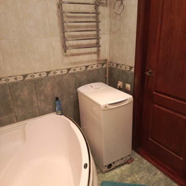 Фото Продам 2к квартиру по ул. Курчатова (напротив ДК строителей)