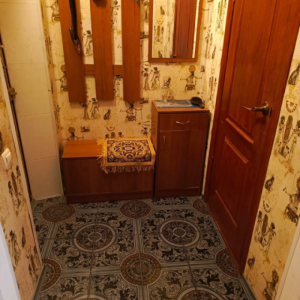 Фото Продам 2к квартиру по ул. Курчатова (напротив ДК строителей)