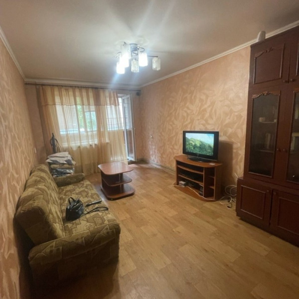 Фото Продам 2-х комн квартиру с АО в городе Луганск квартал 50-лет Октября