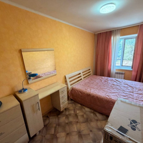 Фото Продам 3- х комн. квартиру 54 кв. м. в Луганск, кв. Гаевого (остановка Буревестник)