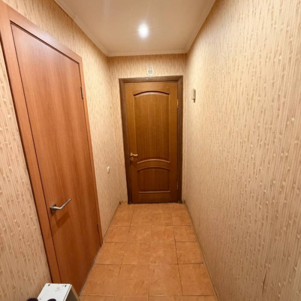 Фото Продам 3- х комн. квартиру 54 кв. м. в Луганск, кв. Гаевого (остановка Буревестник)