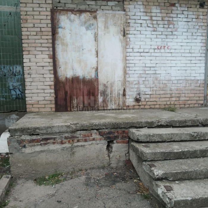 Фото Помещение 45м2 кв. Мирный-10